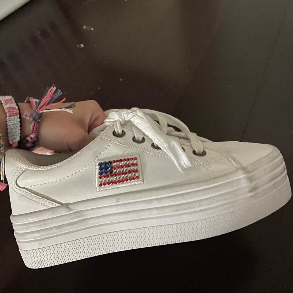 vintage white platform shoes